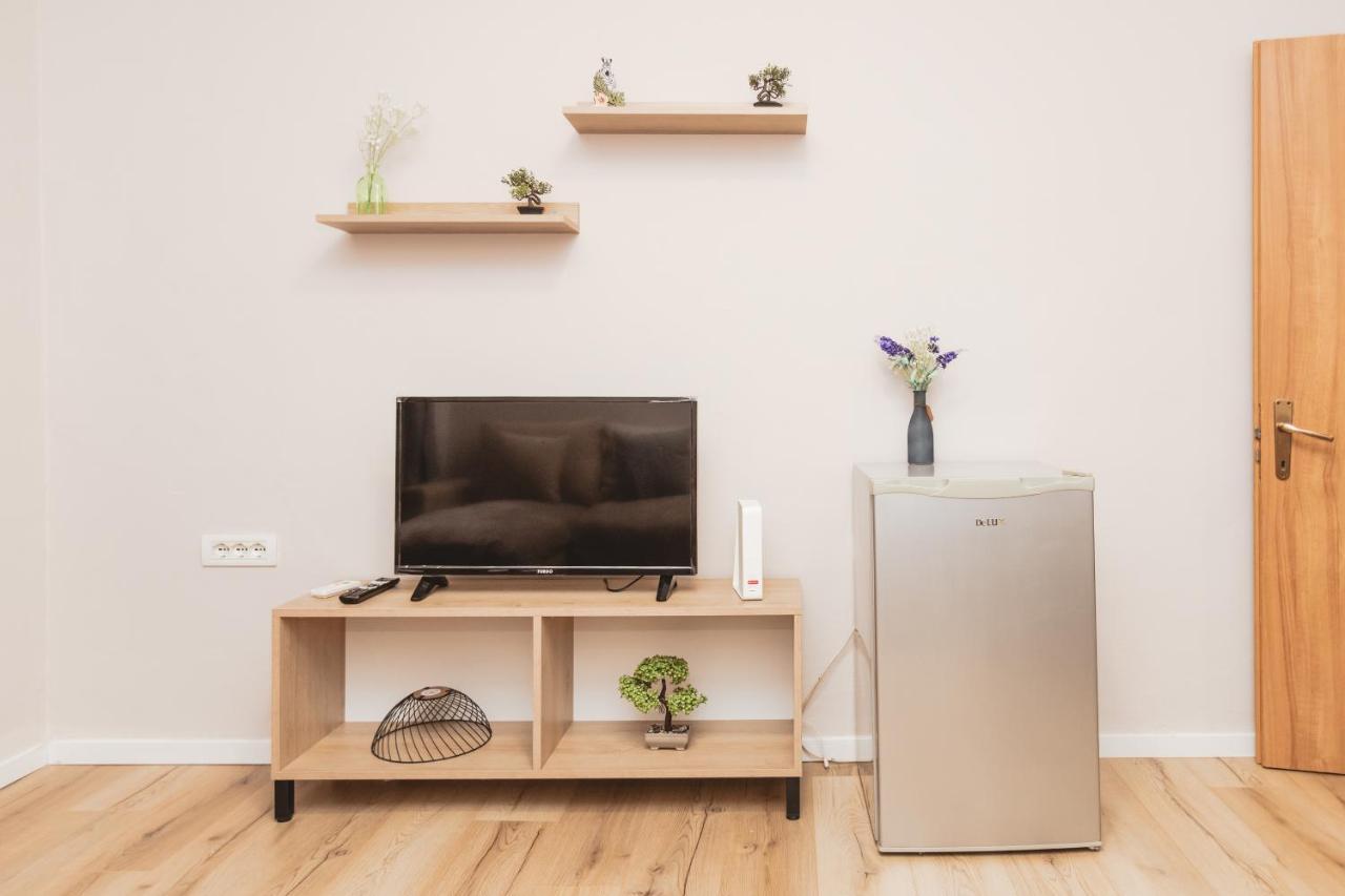 New Apartment At New Bazaar - Tirana City Center エクステリア 写真