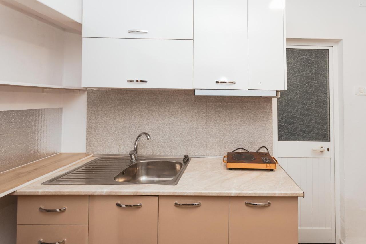 New Apartment At New Bazaar - Tirana City Center エクステリア 写真